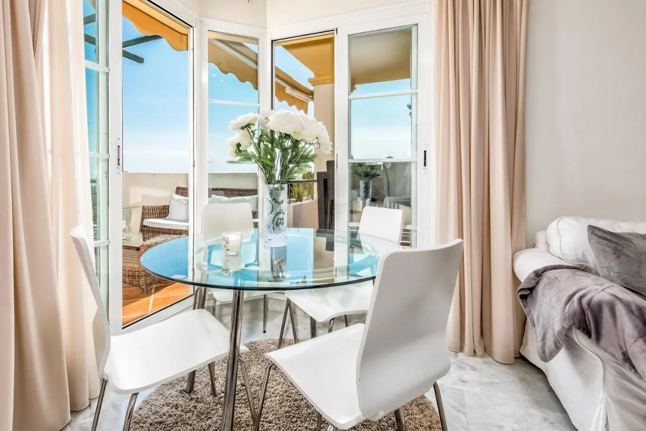 Holiday Apartment In Senorio De Aloha With Sea Views Marbella Spain