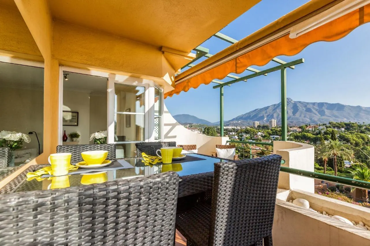 Holiday Apartment In Senorio De Aloha With Sea Views Marbella 0*,